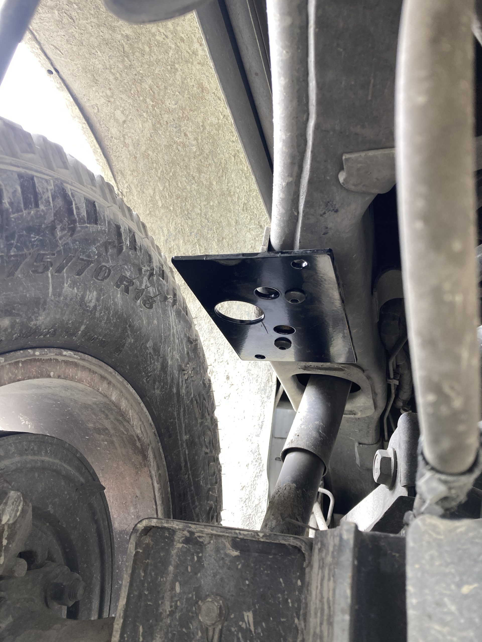 Ram 2500 Airbag Suspension Installation David's Mobile RV Service